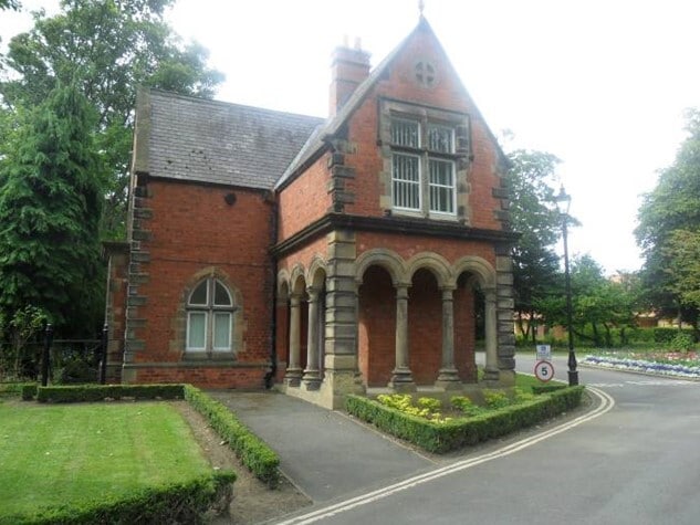 Elwick Rd, Hartlepool to rent - Primary Photo - Image 1 of 1