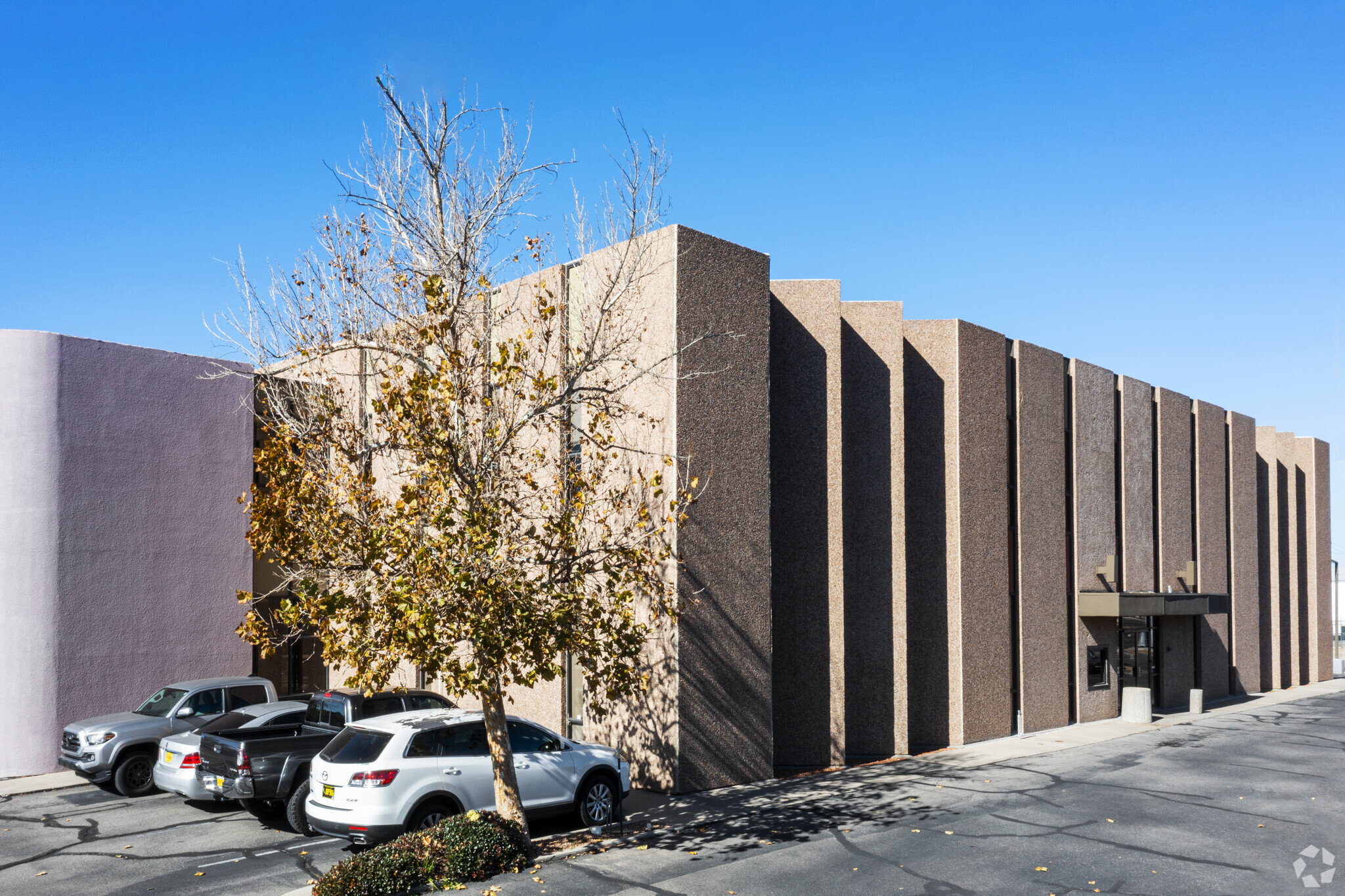 2901 Juan Tabo Blvd NE, Albuquerque, NM for rent Building Photo- Image 1 of 8