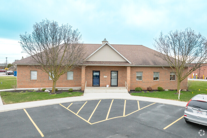 900 W South Boundary St, Perrysburg, OH for rent - Primary Photo - Image 1 of 8