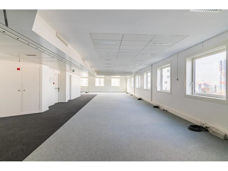 80 Avenue Du Général De Gaulle, Puteaux to rent - Floor Plan - Image 3 of 19