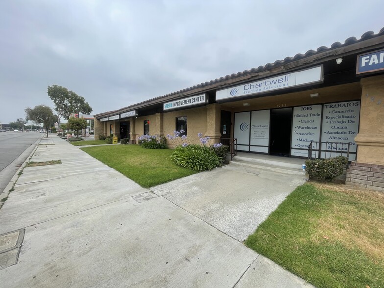 1210-1222 S Glendora Ave, West Covina, CA for rent - Building Photo - Image 2 of 5