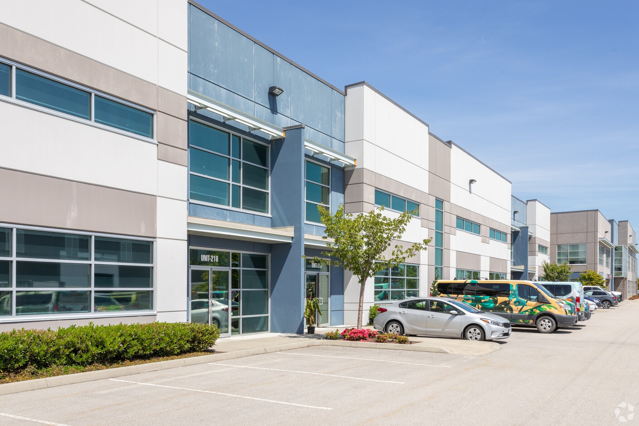 6901 72nd St, Delta, BC for sale Primary Photo- Image 1 of 1