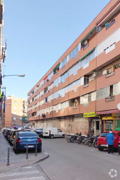 Calle De Albacete, 1, Fuenlabrada, Madrid for sale - Primary Photo - Image 1 of 1