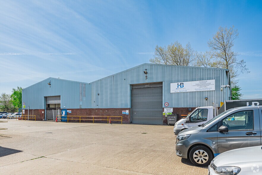 Halbeath Rd, Dunfermline to rent - Building Photo - Image 2 of 2