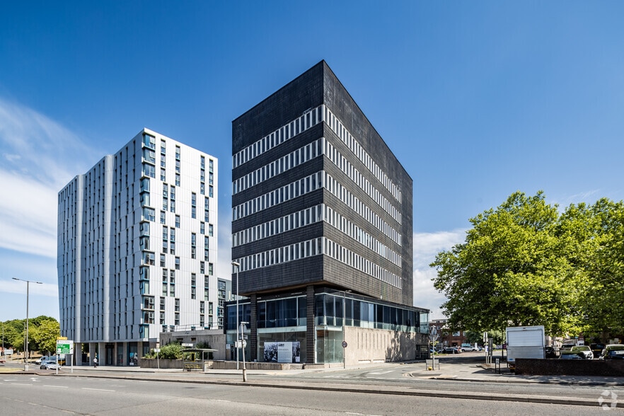 24 Norton St, Liverpool to rent - Building Photo - Image 1 of 2