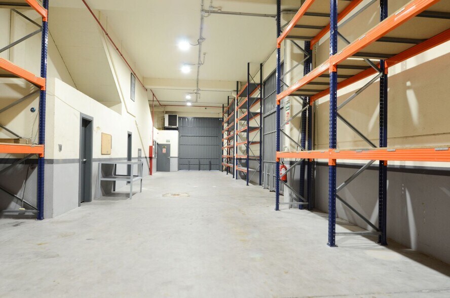 Industrial in Alcorcón, Madrid to rent - Interior Photo - Image 2 of 5