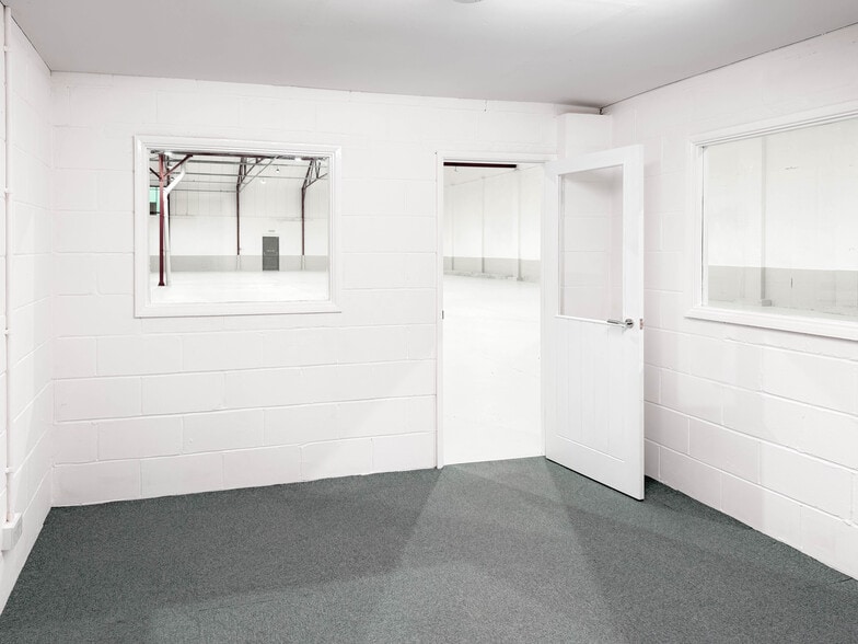 Unit 2, Royston for sale - Building Photo - Image 3 of 9