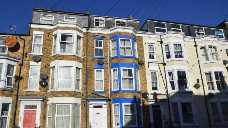 71 Trafalgar Sq, Scarborough for sale Primary Photo- Image 1 of 1