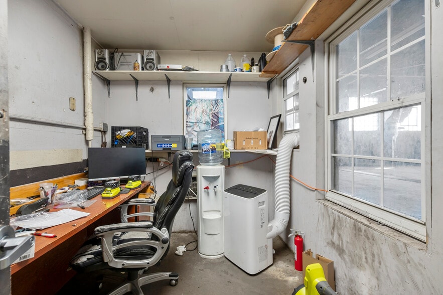 1905 Brentwood Rd NE, Washington, DC to rent - Building Photo - Image 3 of 60