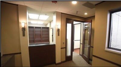 29355 Northwestern Hwy, Southfield, MI to rent Interior Photo- Image 2 of 5