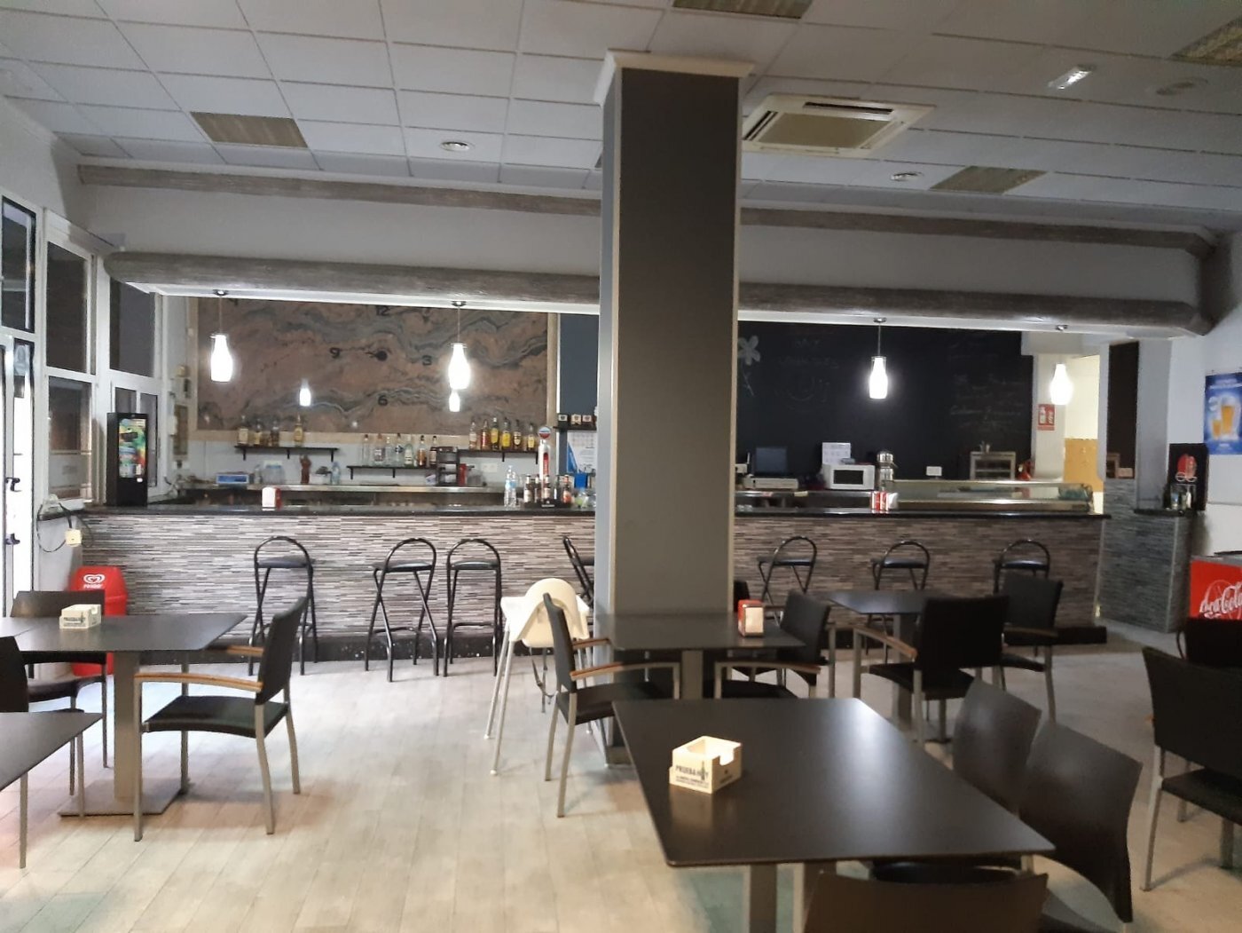 Retail in Novelda, Alicante to rent Interior Photo- Image 1 of 15