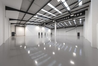 Telford Way, London to rent Interior Photo- Image 1 of 1