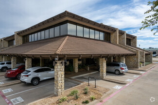 More details for 2800 S Hulen St, Fort Worth, TX - Office, Office/Medical for Rent