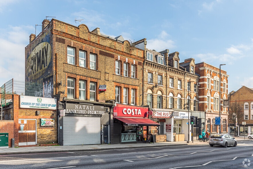 718 Holloway Rd, London to rent - Building Photo - Image 2 of 4