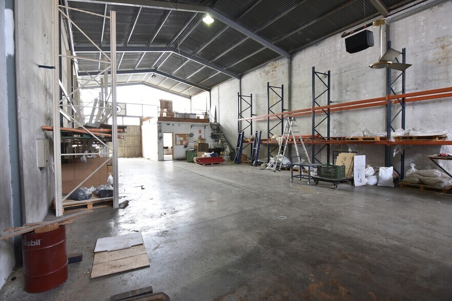 Industrial in Aspe, Alicante for sale - Interior Photo - Image 3 of 23