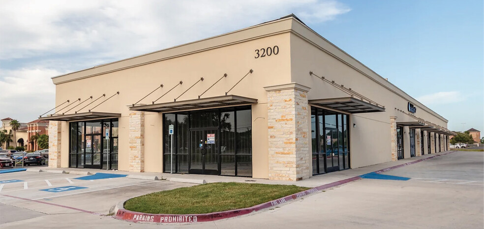 3200 N McColl Rd, McAllen, TX for rent - Building Photo - Image 2 of 3