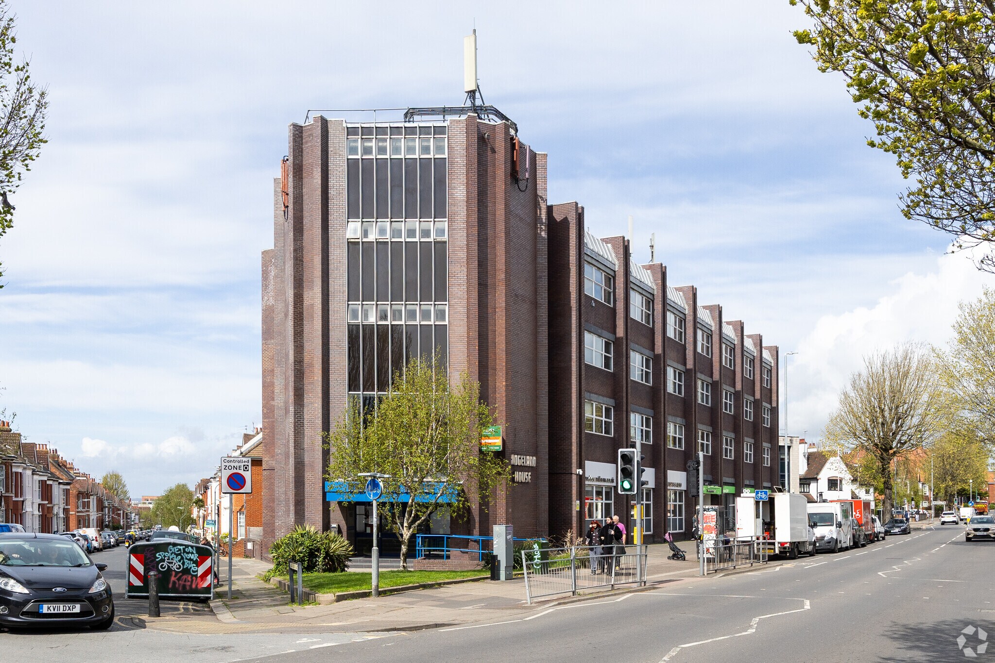 165-167 Dyke Rd, Hove for sale Primary Photo- Image 1 of 1