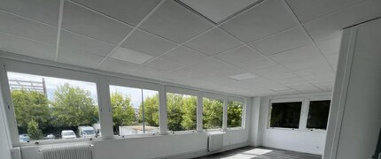 Light Industrial in Aulnay-sous-Bois to rent Building Photo- Image 1 of 3