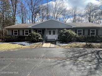 More details for 1612 Crescent Rd, Clifton Park, NY - Speciality for Sale