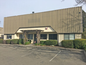 2975 Dutton Ave, Santa Rosa, CA for rent Building Photo- Image 1 of 5