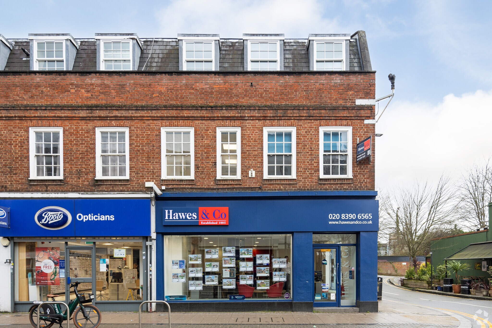 67 Victoria Rd, Surbiton for sale Primary Photo- Image 1 of 1