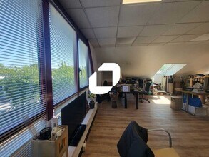 1 Rue De Terre Neuve, Les Ulis for sale Interior Photo- Image 2 of 16