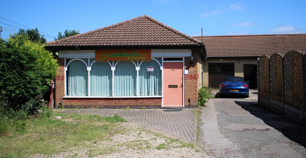 15A Dorothy Ave, Leicester, LE4 8AB UK