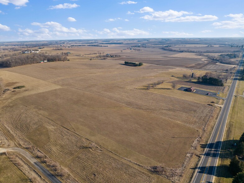 13805 Best Rd, Davis, IL for sale - Aerial - Image 3 of 7