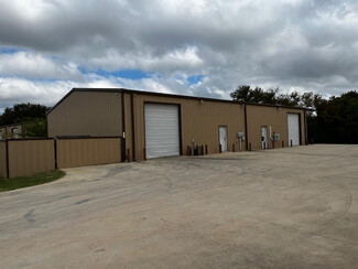 More details for 4902 Roadrunner Rd, Fort Worth, TX - Light Industrial for Rent