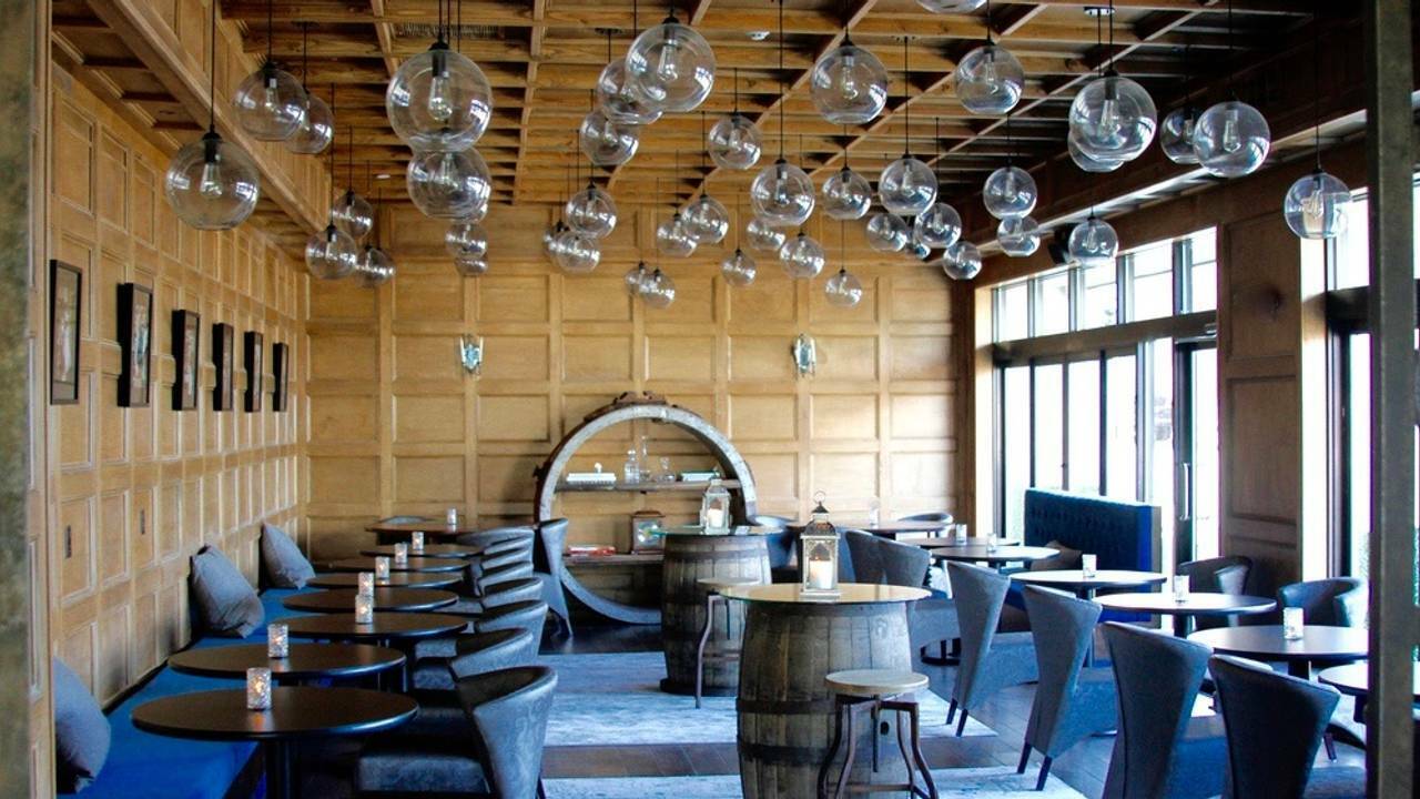 65 Main St, Nyack, NY to rent Interior Photo- Image 1 of 9