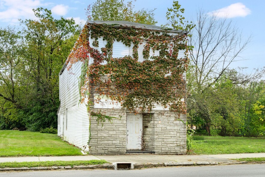 1039 Dixie Hwy, Louisville, KY for sale - Building Photo - Image 3 of 32