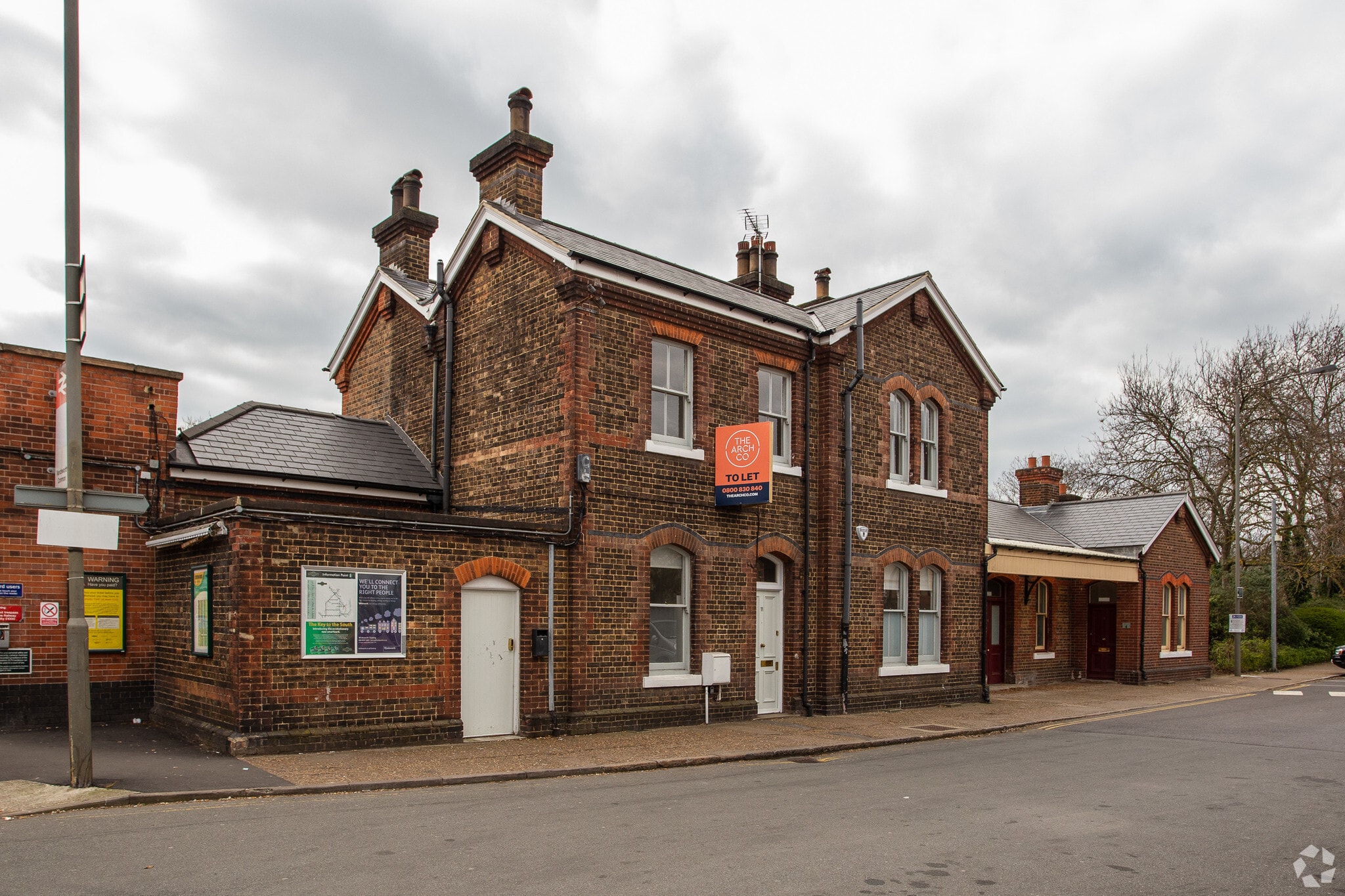 11 Jaggard Way, London for sale Primary Photo- Image 1 of 1