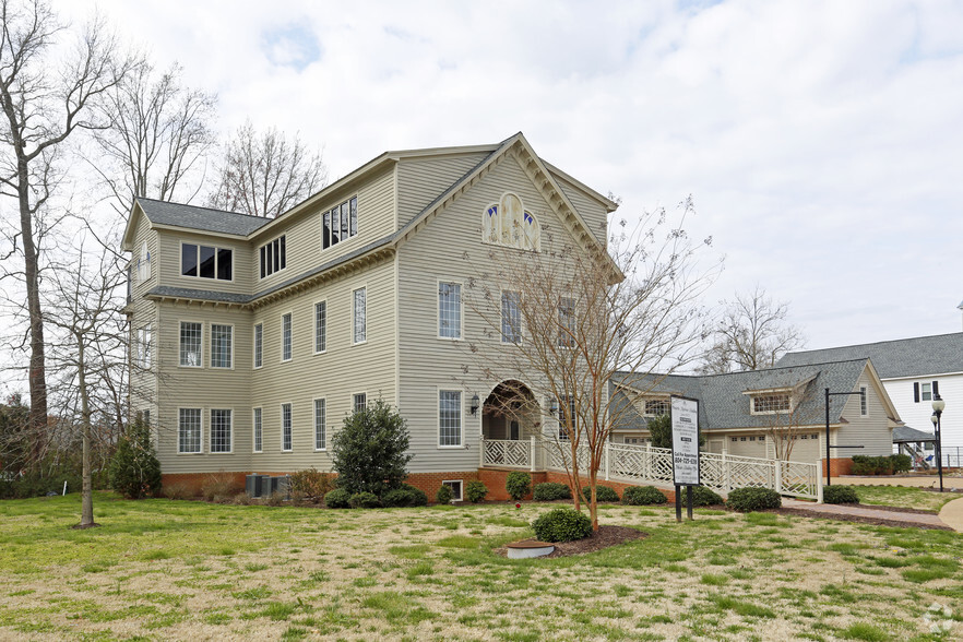 10978 Buckley Hall Rd, Mathews, VA for sale - Primary Photo - Image 1 of 1