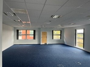 Siskin Pky E, Coventry to rent Interior Photo- Image 2 of 4