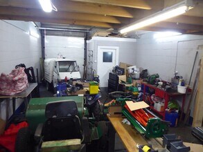 Longfield Rd, Tunbridge Wells to rent Interior Photo- Image 2 of 3