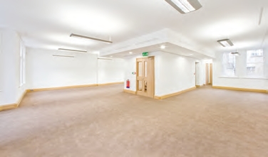 35-36 Great Marlborough St, London for rent - Building Photo - Image 3 of 5