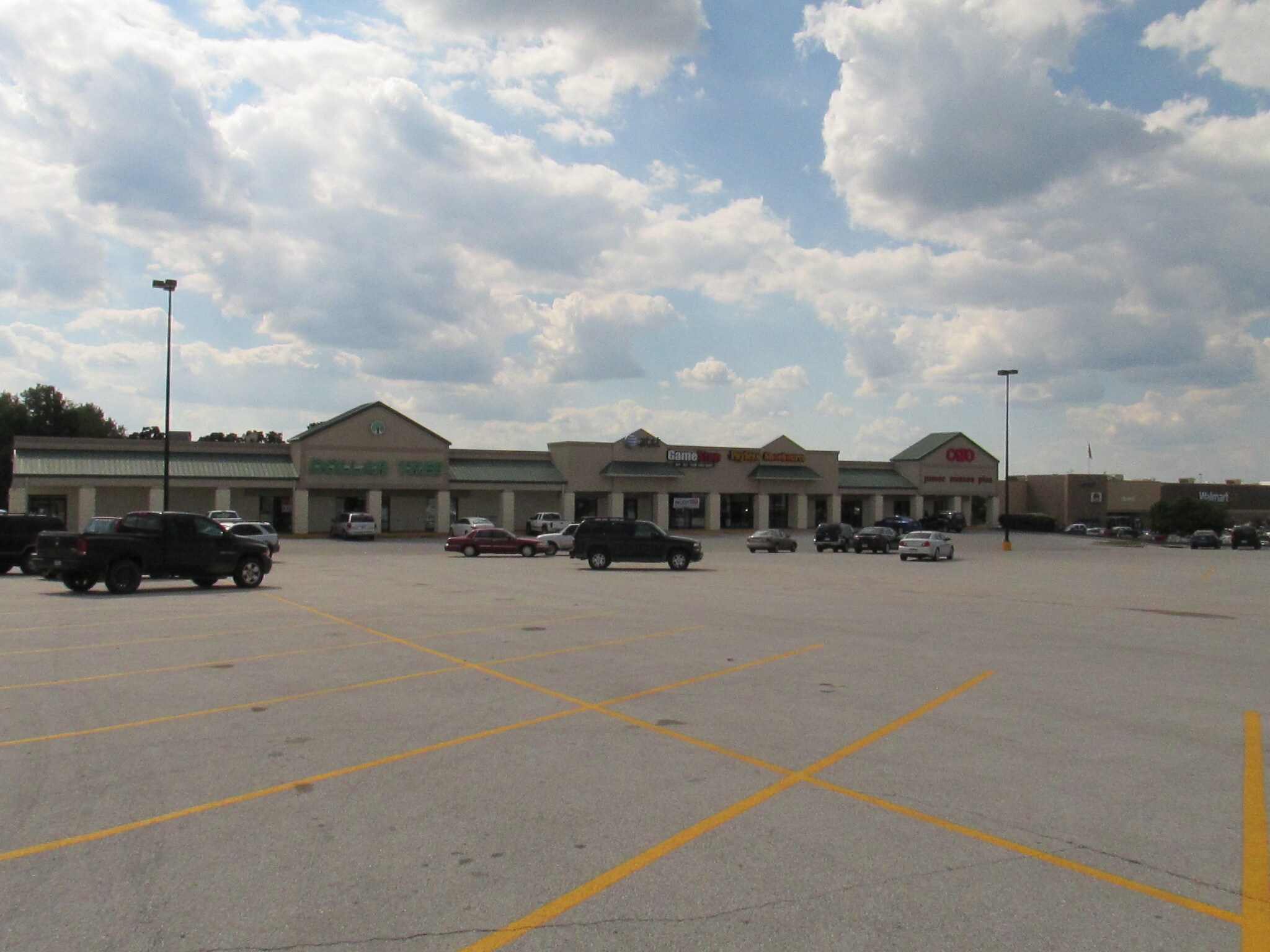 923928 W Trimble Ave, Berryville 72616 Retail for Sale