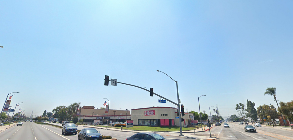 9400-9436 Firestone Blvd, Downey, CA for rent - Building Photo - Image 2 of 13