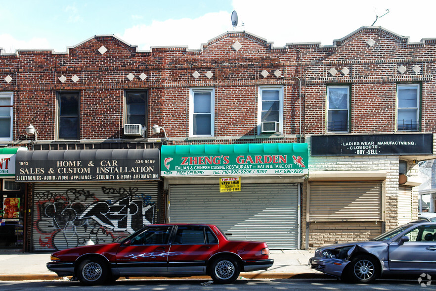 1645 Mcdonald Ave, Brooklyn, NY for rent - Building Photo - Image 2 of 4