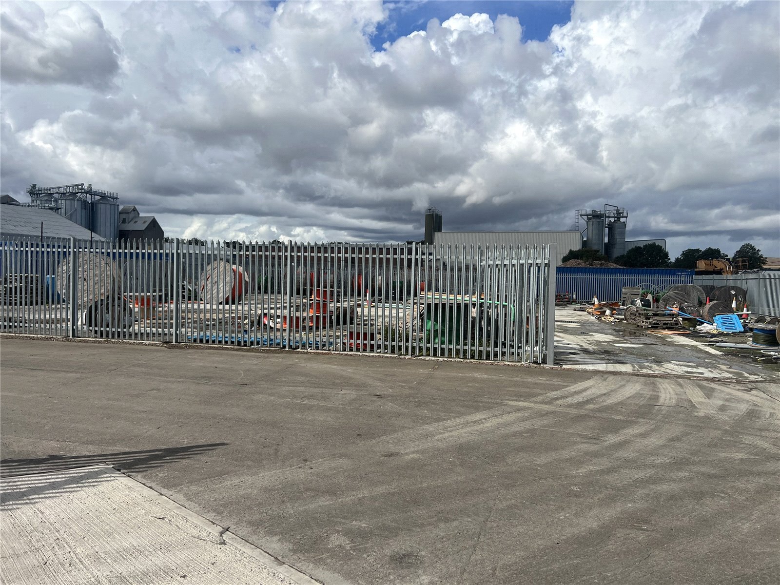 Tweedside Trading Estate, Holy Island to rent Primary Photo- Image 1 of 6