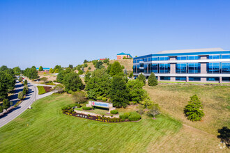 555 Southpointe Blvd, Canonsburg, PA for sale Building Photo- Image 1 of 1