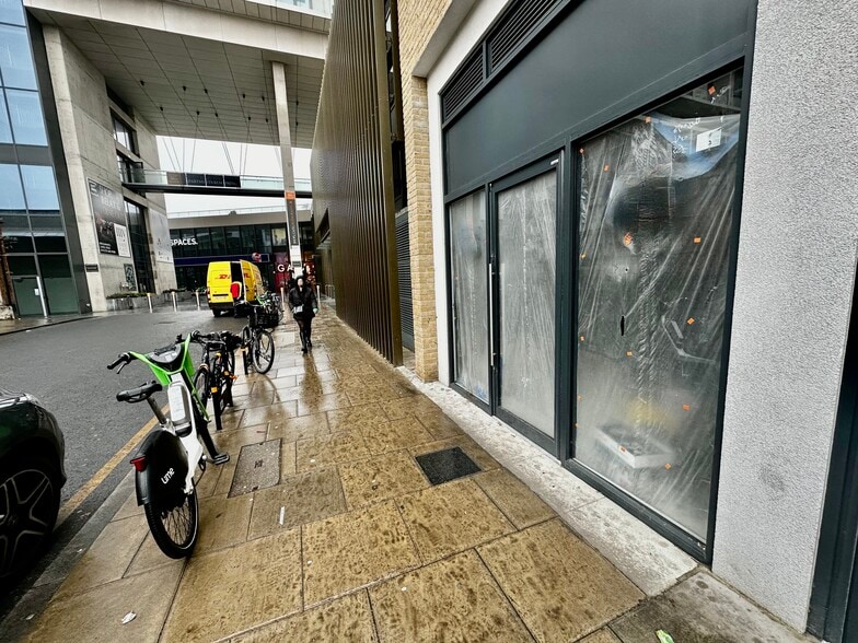 11 Goodwin St, London for sale - Building Photo - Image 1 of 1