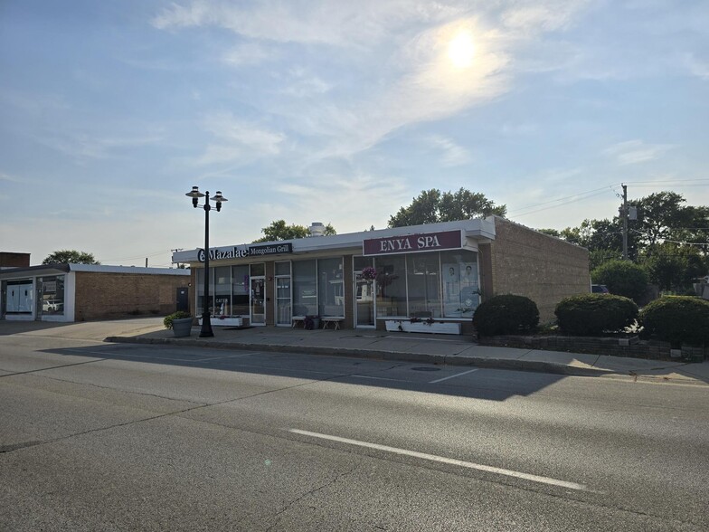 9216-9220 Waukegan Rd, Morton Grove, IL for rent - Building Photo - Image 1 of 6