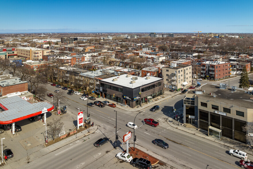 7705-7715 Av Papineau, Montréal, QC for rent - Aerial - Image 2 of 4