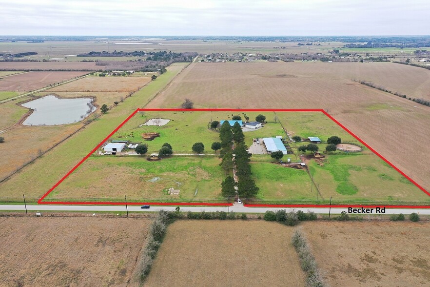 19815 Becker Rd, Hockley, TX for sale - Aerial - Image 1 of 1