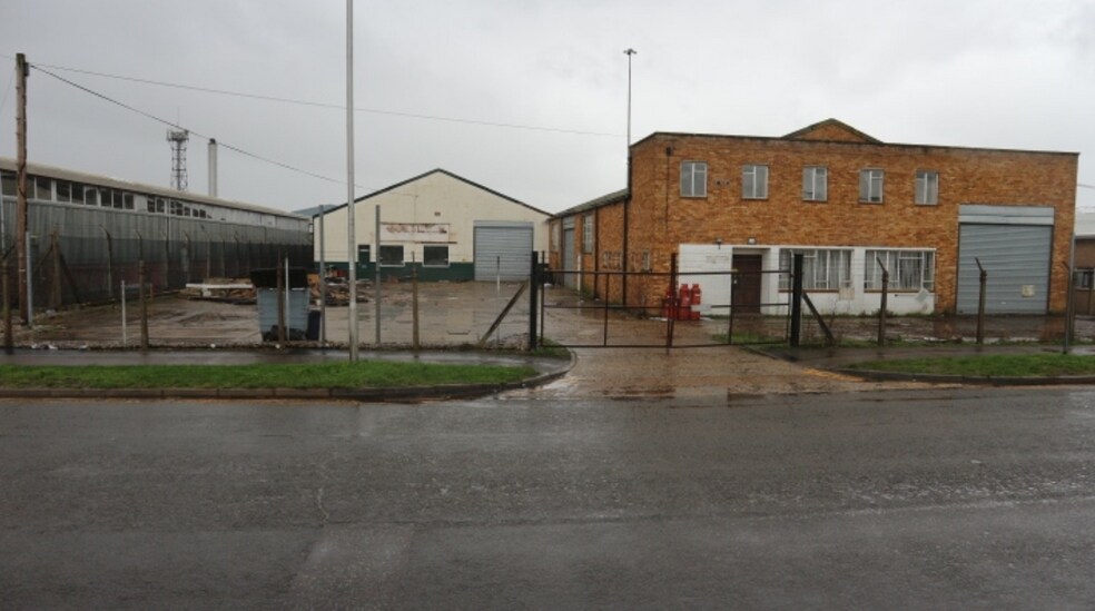 34 Rd, Reading RG2 0QX UK