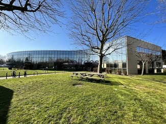 More details for 8 Rue Maryse Hilsz, Toulouse - Office to Rent