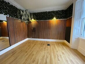 6 Miller Rd, Ayr to rent Interior Photo- Image 2 of 5