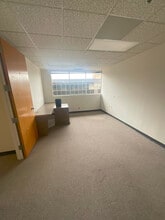 1718-1720 NW Peachtree St, Atlanta, GA for rent Interior Photo- Image 2 of 3