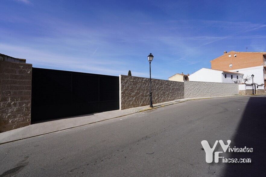 Calle Cerro de la Horca, 4, Cabañas de la Sagra, Toledo for sale - Primary Photo - Image 1 of 9